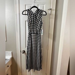 Maison Tara High Neck Midi Dress - Size 8